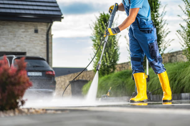 Professional Pressure Washing Services in Holly Hills, CO